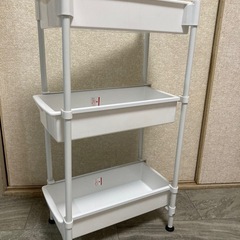 隙間収納　引き出しの画像