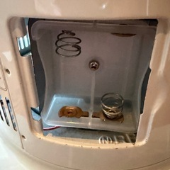 トヨトミレインボー 石油ストーブの画像