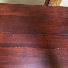 茶色い棚です。の画像