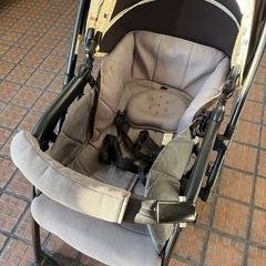 APRICA ベビーカー 中古の画像