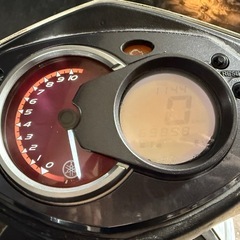 ★支払総額7.2万円★関東圏内即日配送可能！ 全車走行テスト済みです！ ヤマハ シグナス2型 白 人気のシグナス！ たいわん2型！ カスタムベースに♪ 通勤、通学に♪の画像