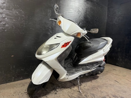 ★支払総額7.2万円★関東圏内即日配送可能！ 全車走行テスト済みです！ ヤマハ シグナス2型 白 人気のシグナス！ たいわん2型！ カスタムベースに♪ 通勤、通学に♪