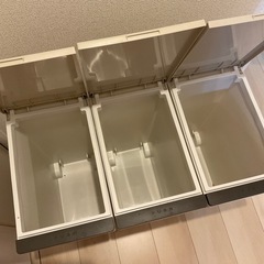 【急募】30L ゴミ箱みっつ３つの画像
