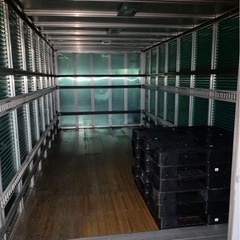 白コンテナ　かなり綺麗ですの画像