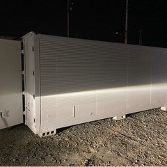 白コンテナ　かなり綺麗ですの画像