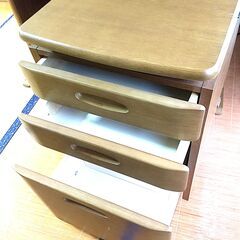 勉強机の画像