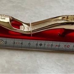 ヒ―ル型　栓抜き　ゴ―ルドの画像