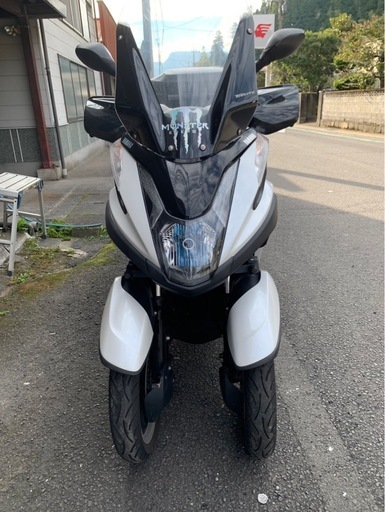 YAMAHA  　トリシティ