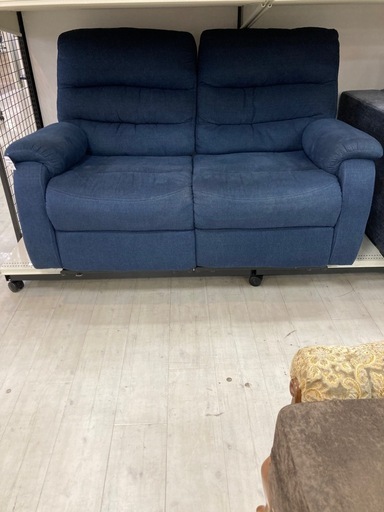 取りに来れる方限定！ニトリの電動リクライニングソファーです！