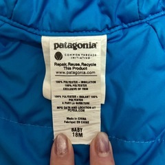 patagonia フード付きジャケット アウター 80cm 90cm 18Mの画像