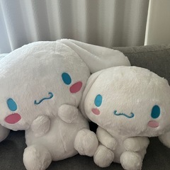 大きいシナモロールぬいぐるみの画像