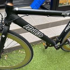 自転車　クロスバイクの画像