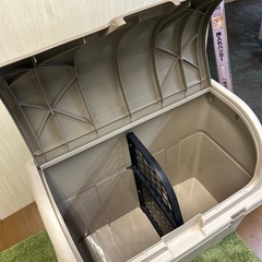 【リユース☆エコちょっぷ】リッチェル　屋外ストッカー　ゴミ箱の画像