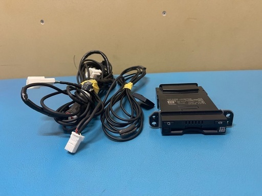 【現在お取引中になります】トヨタ純正SDナビゲーション　NSZT-W68T トヨタ純正ナビ連動ETCセット 