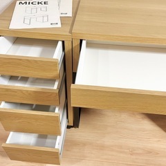 IKEAデスクセットの画像