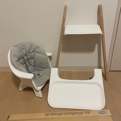 ストッケのベビーチェアの画像