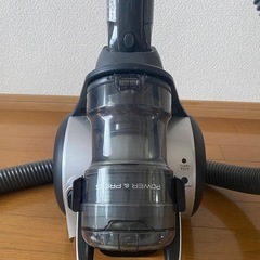 パナソニックのサイクロン式掃除機の画像