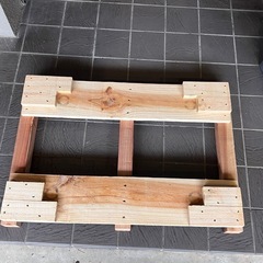 木製小型パレットの画像