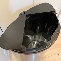 ゴミ箱　ダストボックスの画像