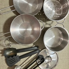 IKEAおままごとキッチン本体のみ
の画像