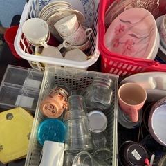 食器  お皿 コップ 色々の画像