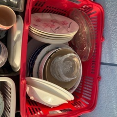 食器  お皿 コップ 色々の画像