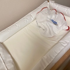 IKEA  スニーグラル　おむつ替え台　の画像