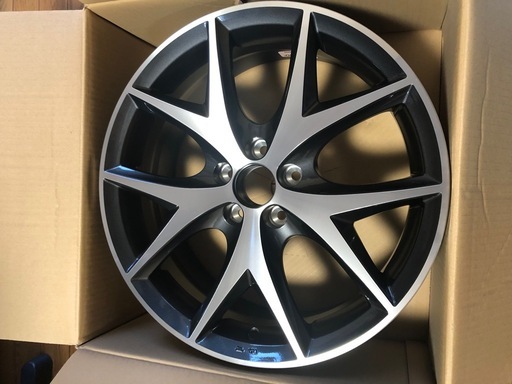 値下げ【新品未使用品】モデリスタ トヨタ シエンタ 17×6.5J 5穴 アルミホイール　1本のみ