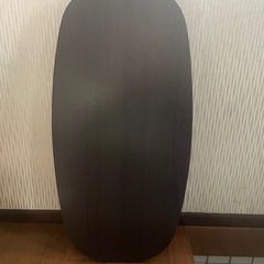 ソファーと座椅子とテーブルセットの画像