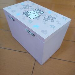キティ　小物入れの画像