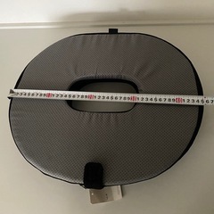 美品 ニトリ オフィス クッション O型の画像