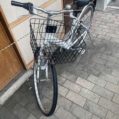 リサイクルショップどりーむ荒田店　No535 自転車　シティサイクル　２７インチ　ギア切り替え付き♪　LEDライト付き♪　鍵付き♪の画像
