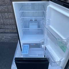 f●■三菱・ノンフロン冷凍冷蔵庫146L・2ドア【MR-P15D-B】サファイアブラックの画像