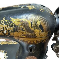 SINGER ミシン 足踏みミシン スフィンクス 黒/金 アンティークミシン 専用台 未確認/ジャンク扱い　シンガーミシンの画像