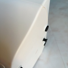 （未使用 ）丸隆 消臭セラミックファンヒーター 自動ON/OFF機能付き 人感 消臭の画像