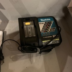 マキタ　掃除機　充電式の画像