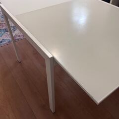 カリガリス（Calligaris）伸長ダイニングテーブル＆チェア４脚セットの画像
