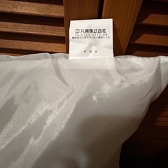 クッション　中綿　あんこ　詰物のみ　新品　未使用の画像