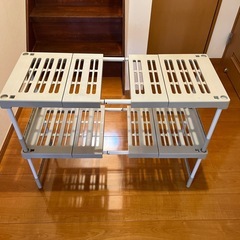 押入れ用棚の画像