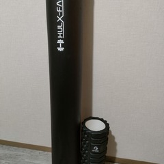 ストレッチポールと筋膜ローラーの画像