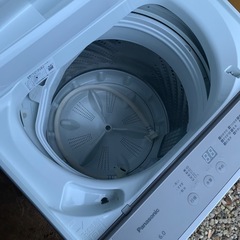 動作確認済み　美品 22年製 Panasonic パナソニック 6kg 全自動洗濯機 NA-F60B15 ニュアンスベージュ　6kgの画像