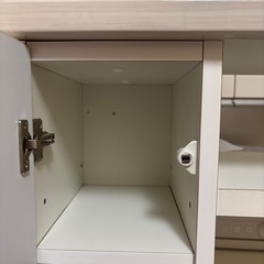 テレビボードの画像