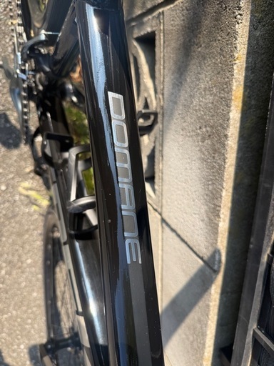 【再出品】トレック　TREK DOMANE AL4 2021