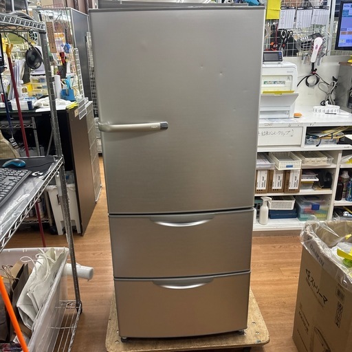 ☆ドリーム荒牧店☆ジモティー割引有☆【クリーニング済み】AQUA/3ドア冷蔵庫/AQR-KS27H/272L/2019年製