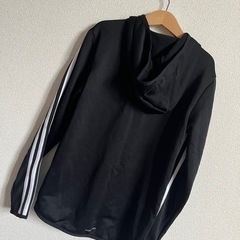 【150cm】adidasの画像