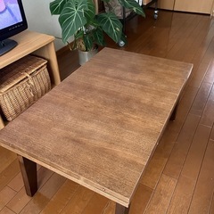 伸縮性ローテブル の画像