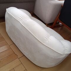 ★ジモティ割あり★  2人掛けソファー ホワイト H47×D85×W119 クリーニング済み TK6823の画像