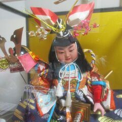 定価10万円相当、ガラスケース入りの「特選武者人形」五月人形、日本コンセプトの「コンカフェ」や「民泊」等に！の画像