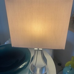 IKEAのテーブルライト　2個セットの画像