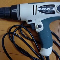 電動ドライバーの画像